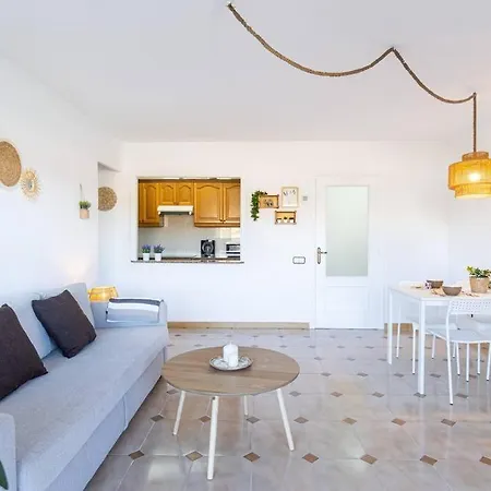 1ºlineamar-exclusive-bbq-wifi-relax-portaventura6 * Salou