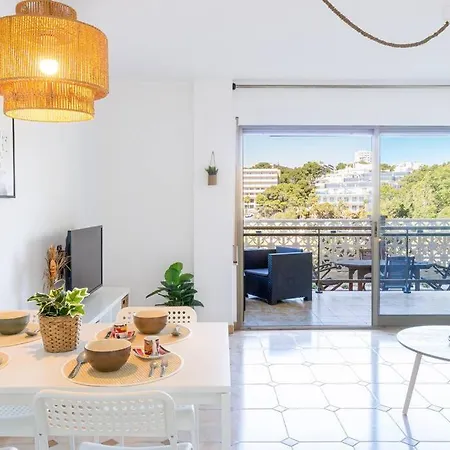 1ºlineamar-exclusive-bbq-wifi-relax-portaventura6 * Salou